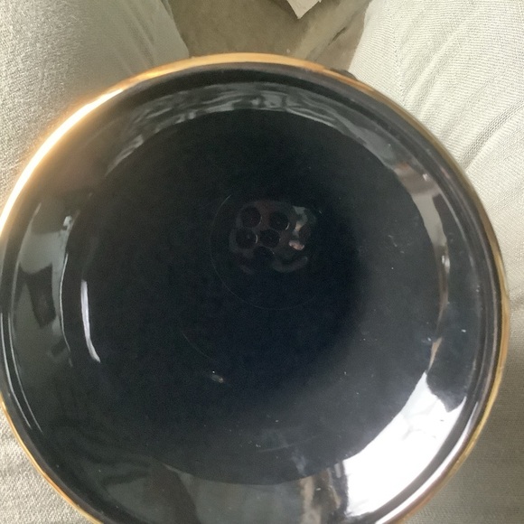 Large Black Two Handled Japanese Vase - Picture 11 of 14